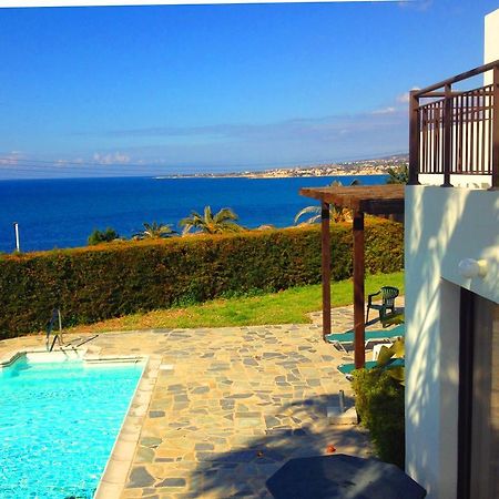 Aura Holiday Villas Paphos Buitenkant foto