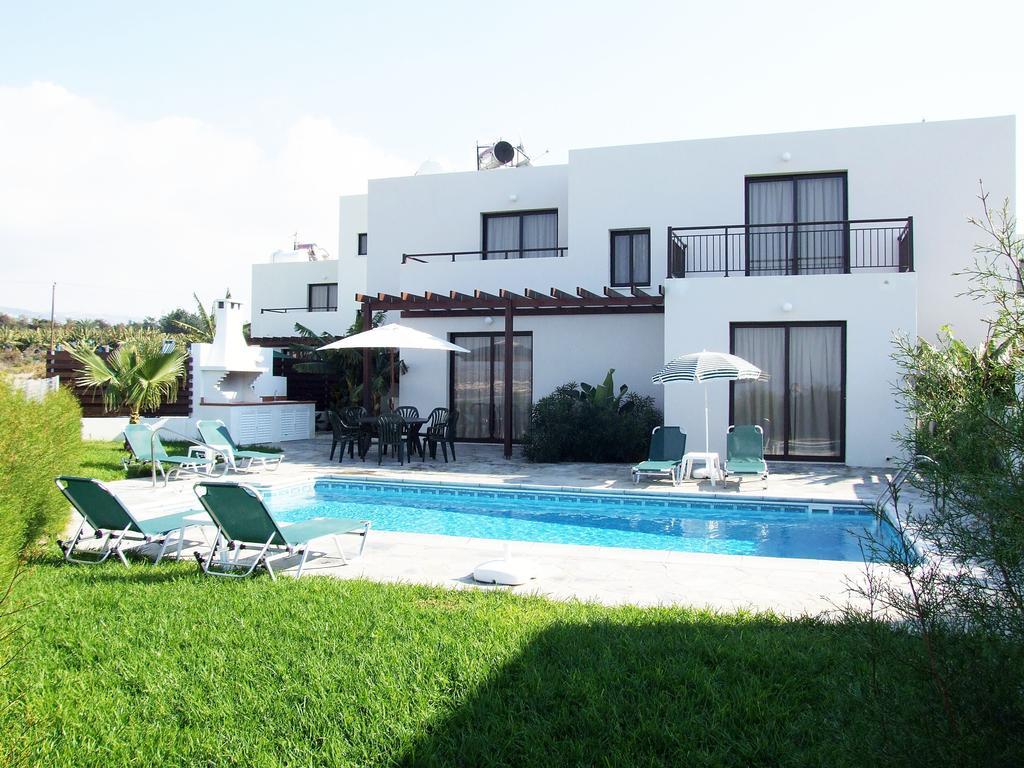 Aura Holiday Villas Paphos Buitenkant foto