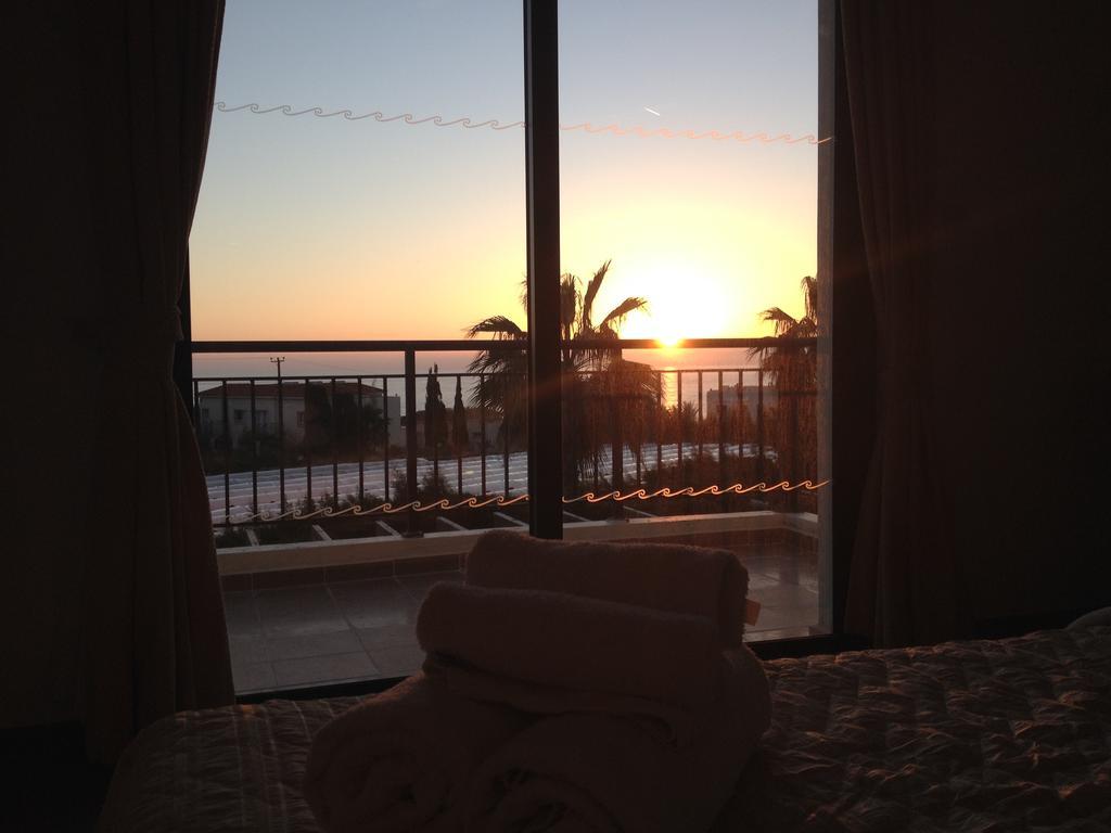 Aura Holiday Villas Paphos Buitenkant foto