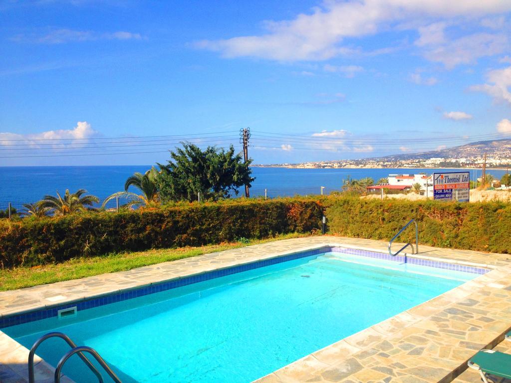 Aura Holiday Villas Paphos Buitenkant foto